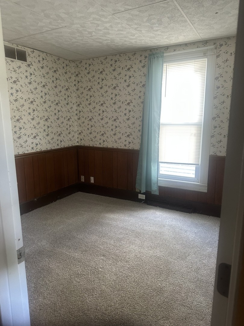 201 E North Street, Saybrook, IL 61770