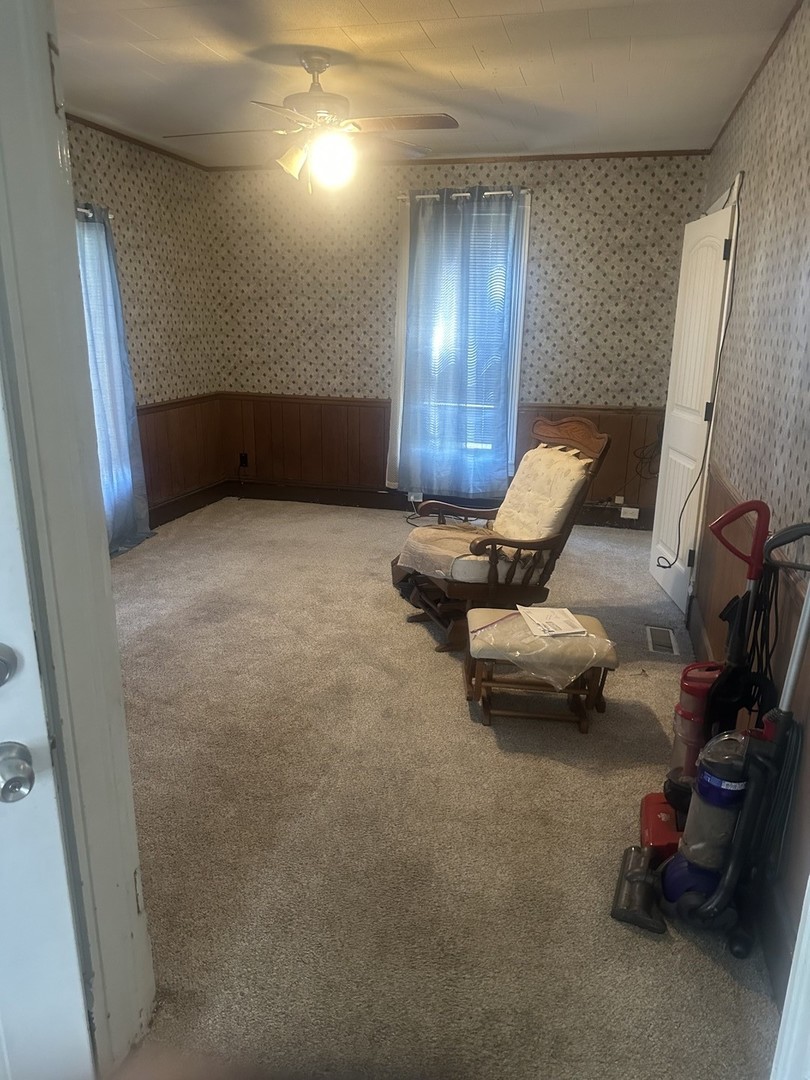 201 E North Street, Saybrook, IL 61770