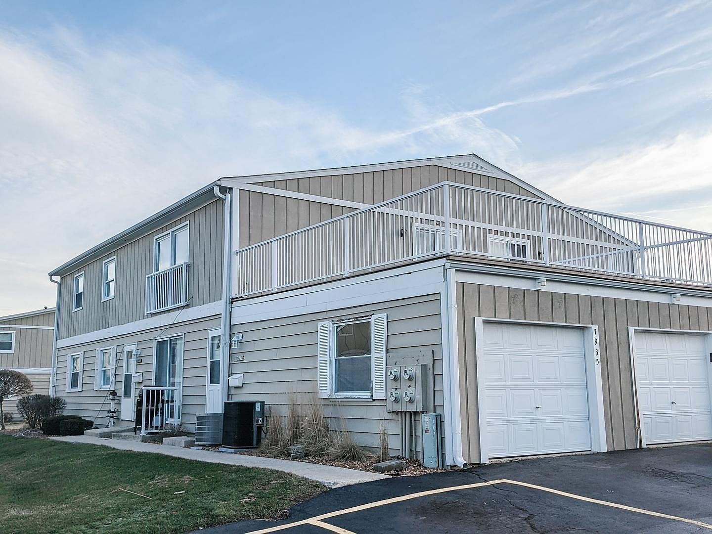 7935 163rd Court #192, Tinley Park, IL 60477