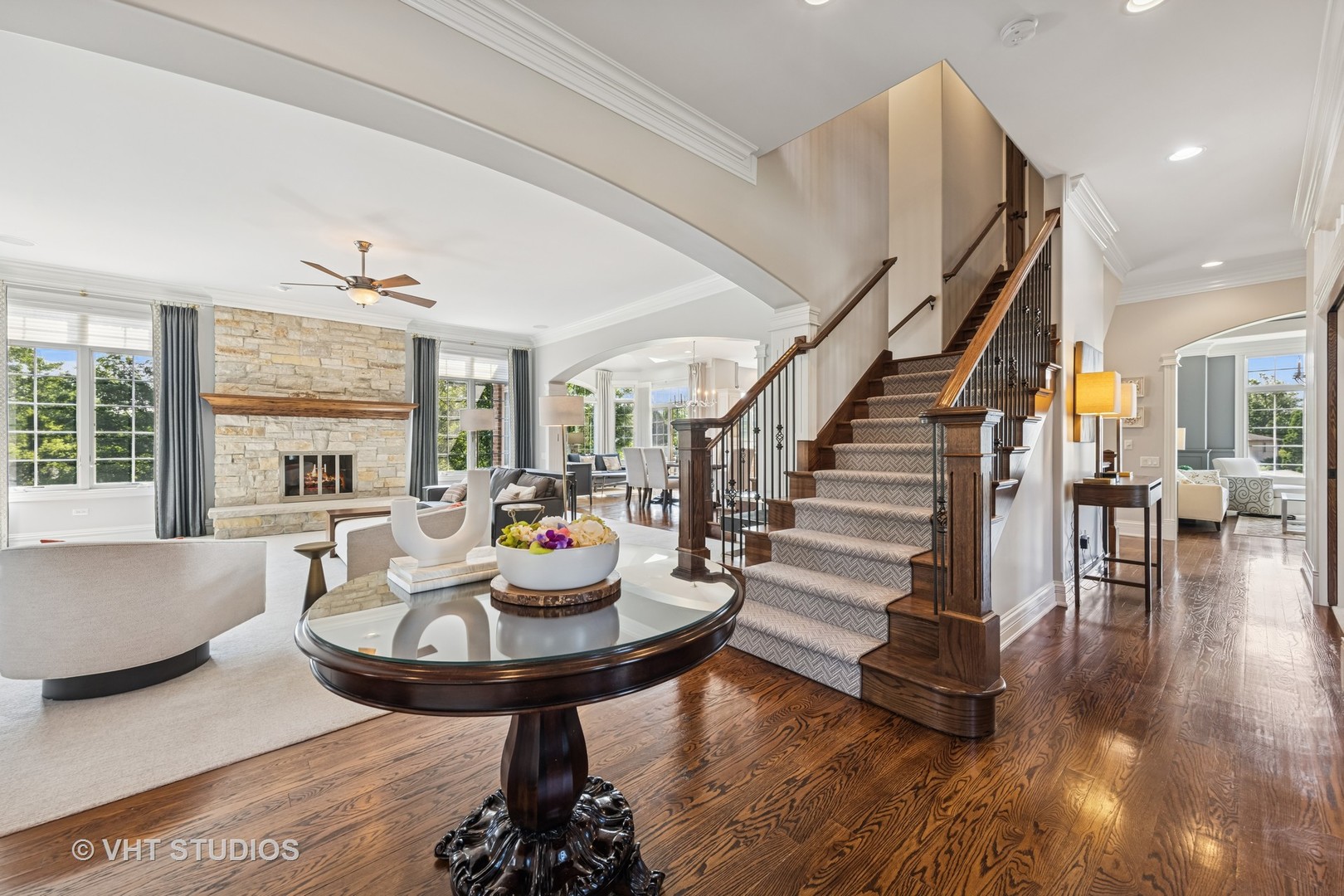 1227 Arnold Court, Downers Grove, IL 60516