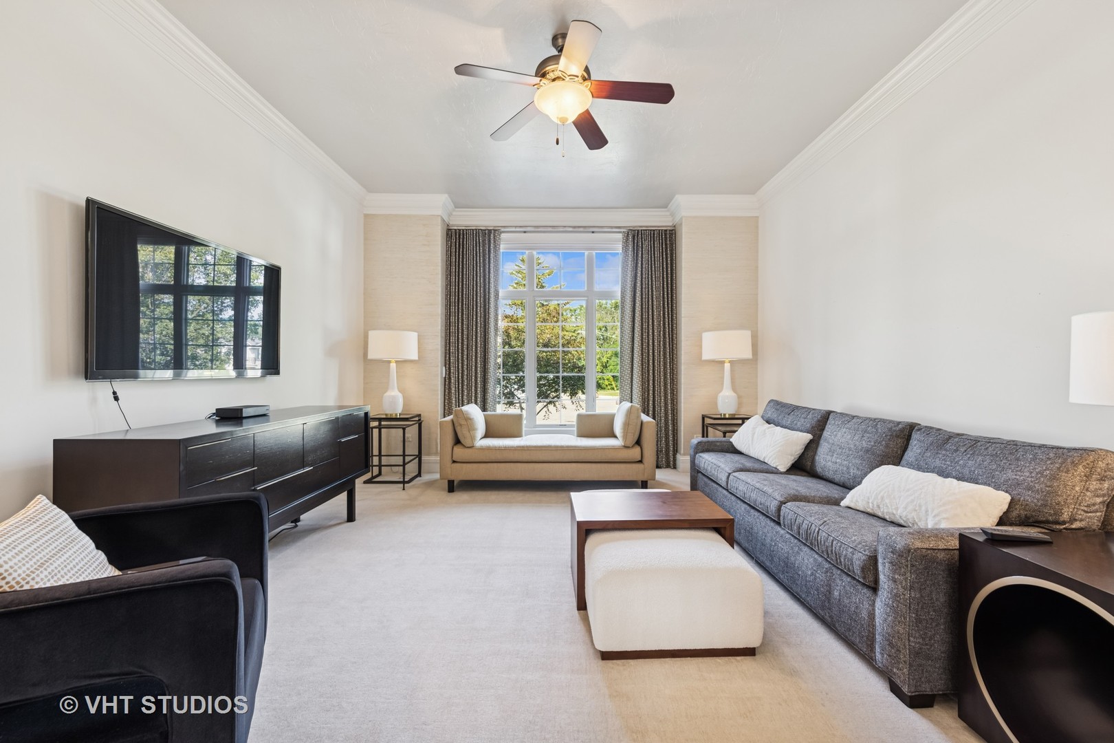 1227 Arnold Court, Downers Grove, IL 60516
