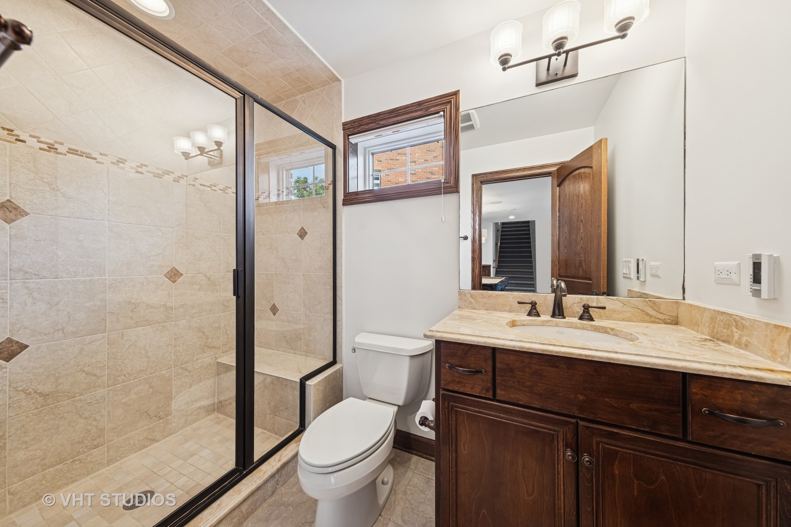 1227 Arnold Court, Downers Grove, IL 60516