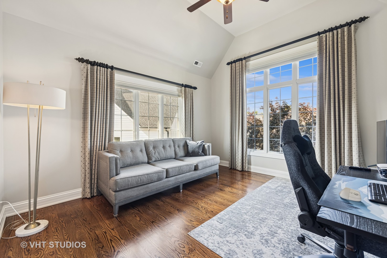 1227 Arnold Court, Downers Grove, IL 60516