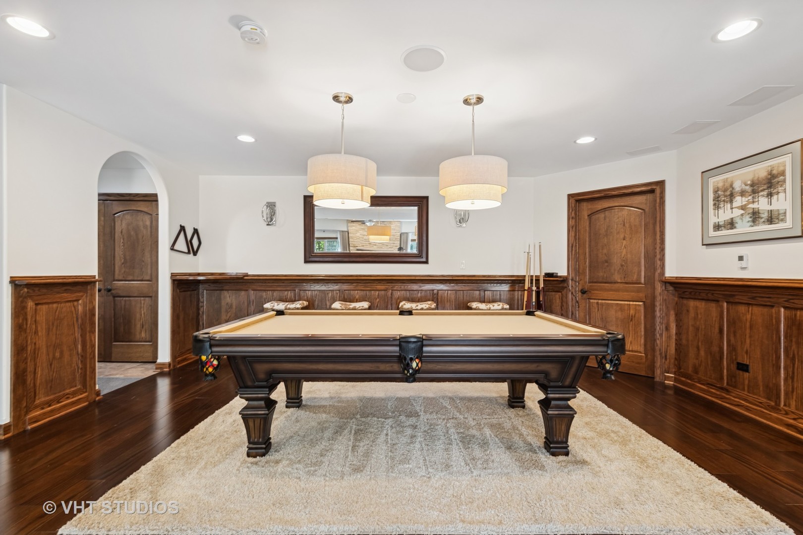 1227 Arnold Court, Downers Grove, IL 60516
