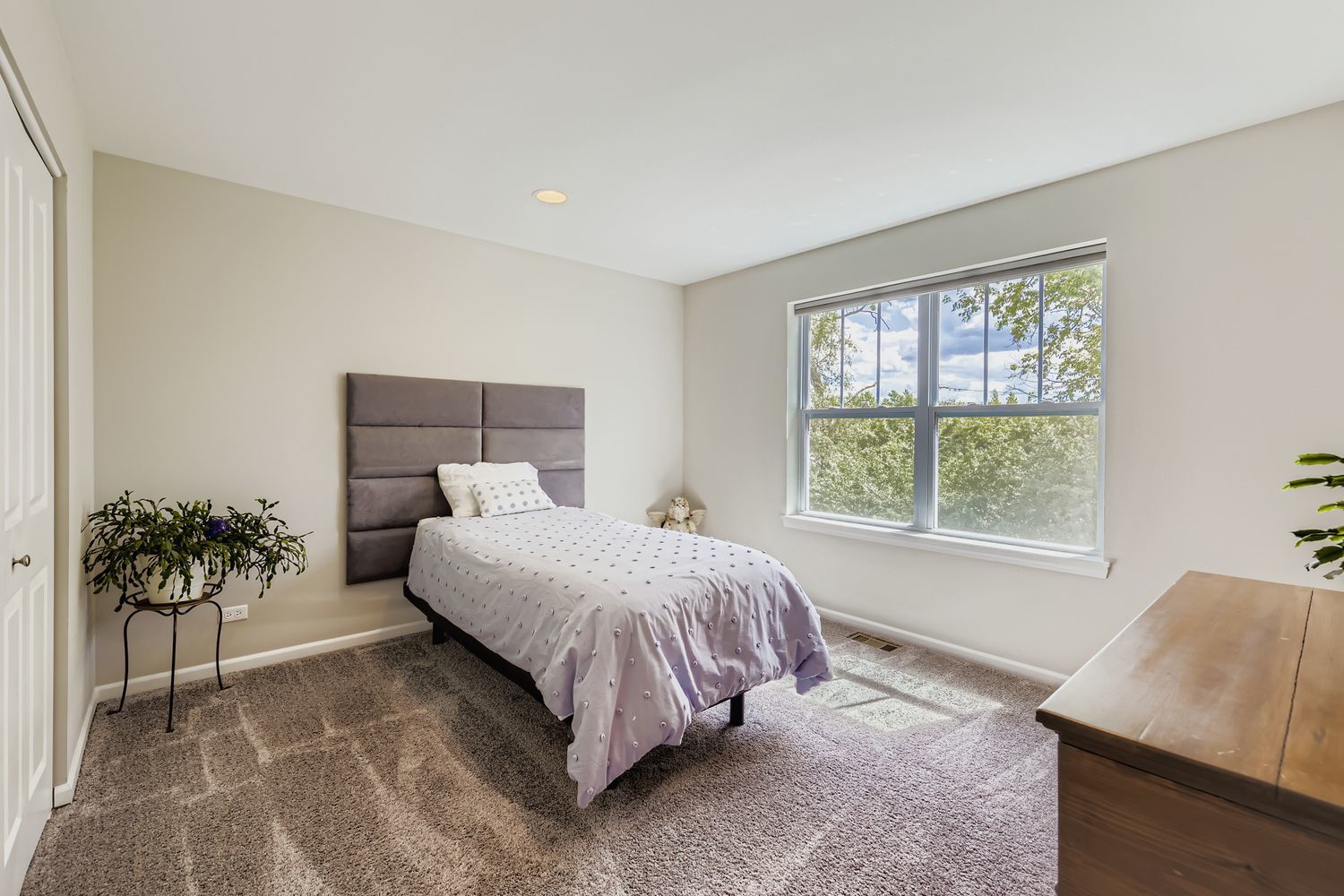 3222 N Heritage Lane, Arlington Heights, IL 60004