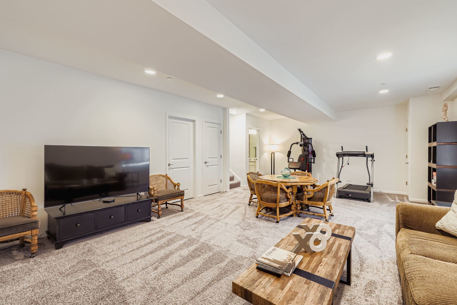 3222 N Heritage Lane, Arlington Heights, IL 60004