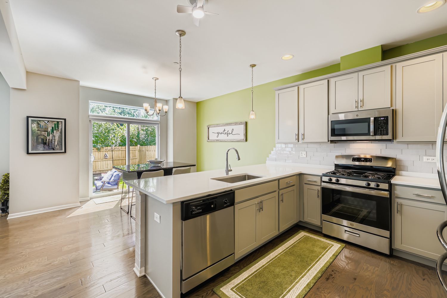 3222 N Heritage Lane, Arlington Heights, IL 60004