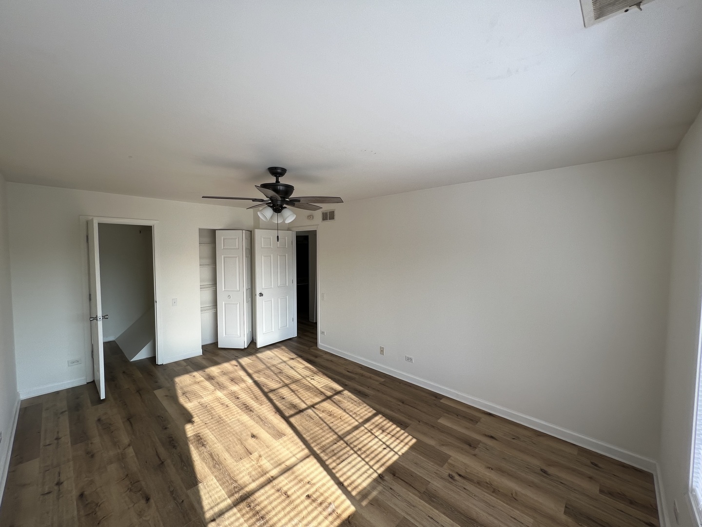 305 Gregory Street #305, Aurora, IL 60504