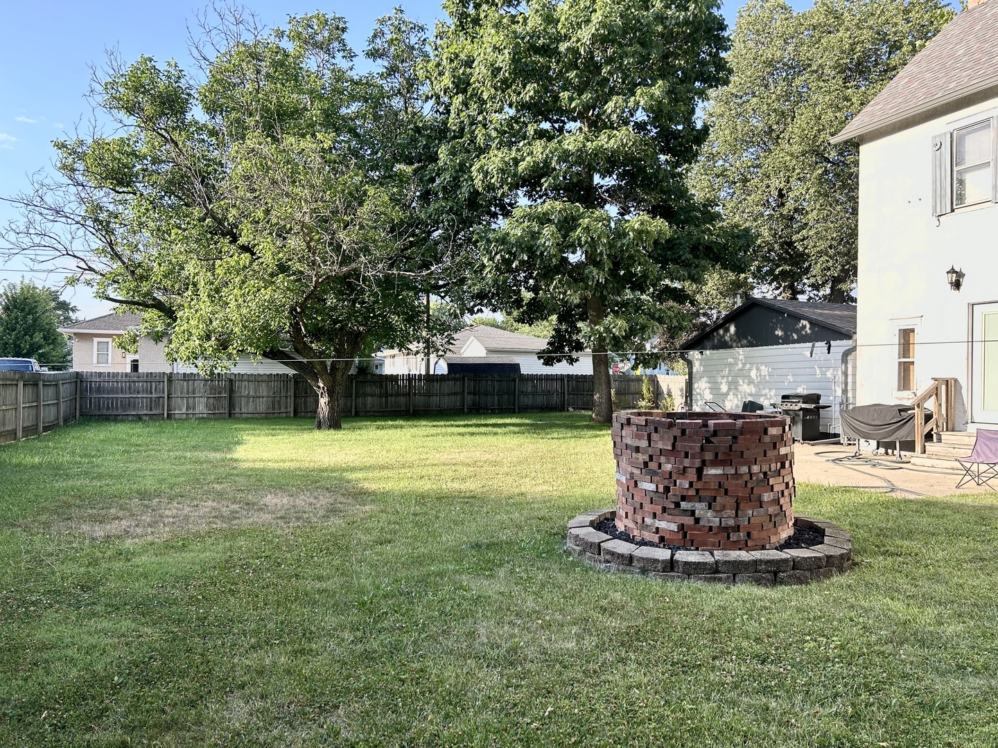 2603 3rd Street, Peru, IL 61354