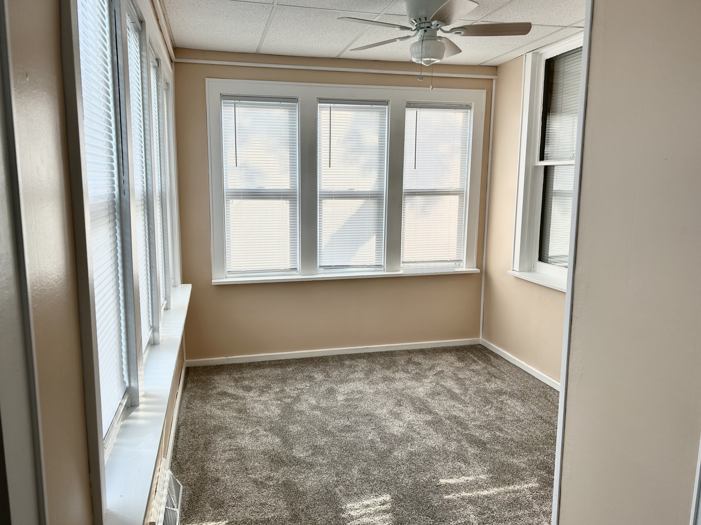2603 3rd Street, Peru, IL 61354