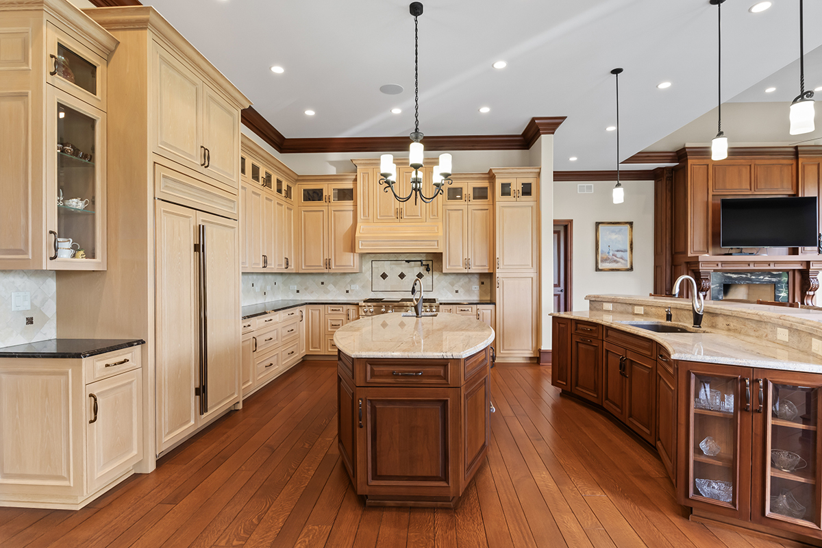 23 Enclave Court, South Barrington, IL 60010