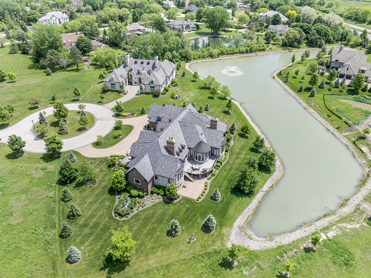 23 Enclave Court, South Barrington, IL 60010