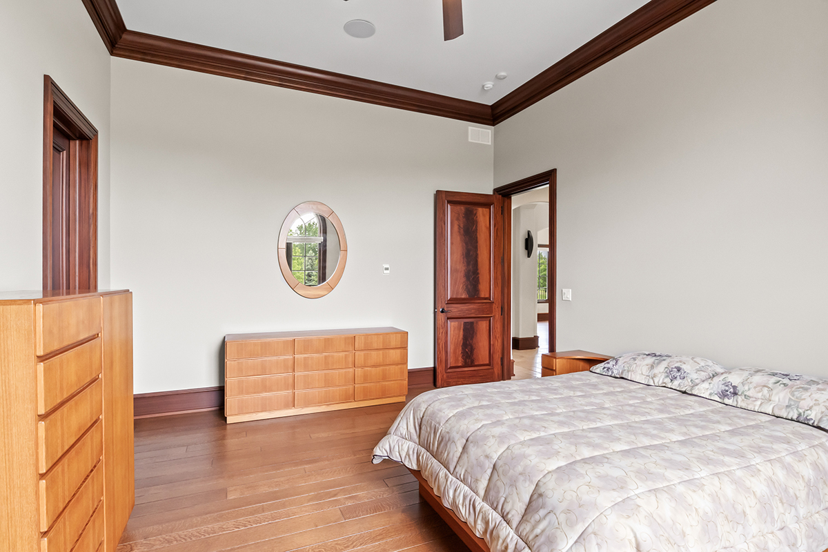 23 Enclave Court, South Barrington, IL 60010