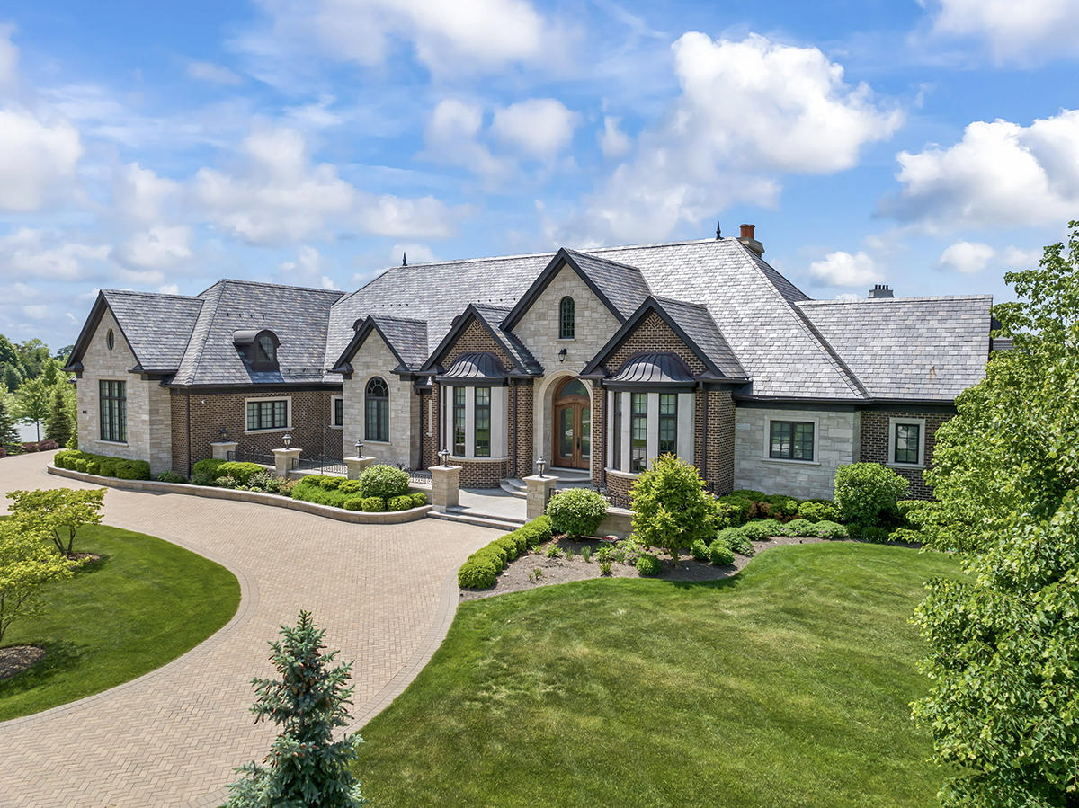 23 Enclave Court, South Barrington, IL 60010