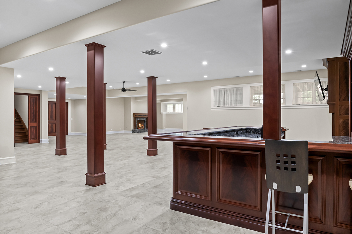 23 Enclave Court, South Barrington, IL 60010