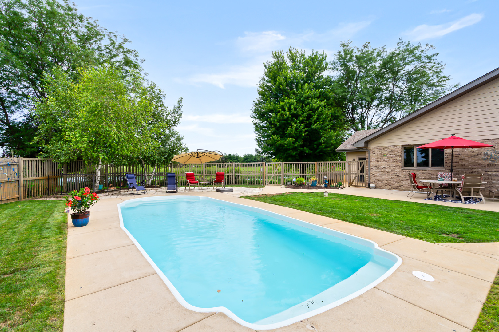 22601 S Spencer Road, New Lenox, IL 60451