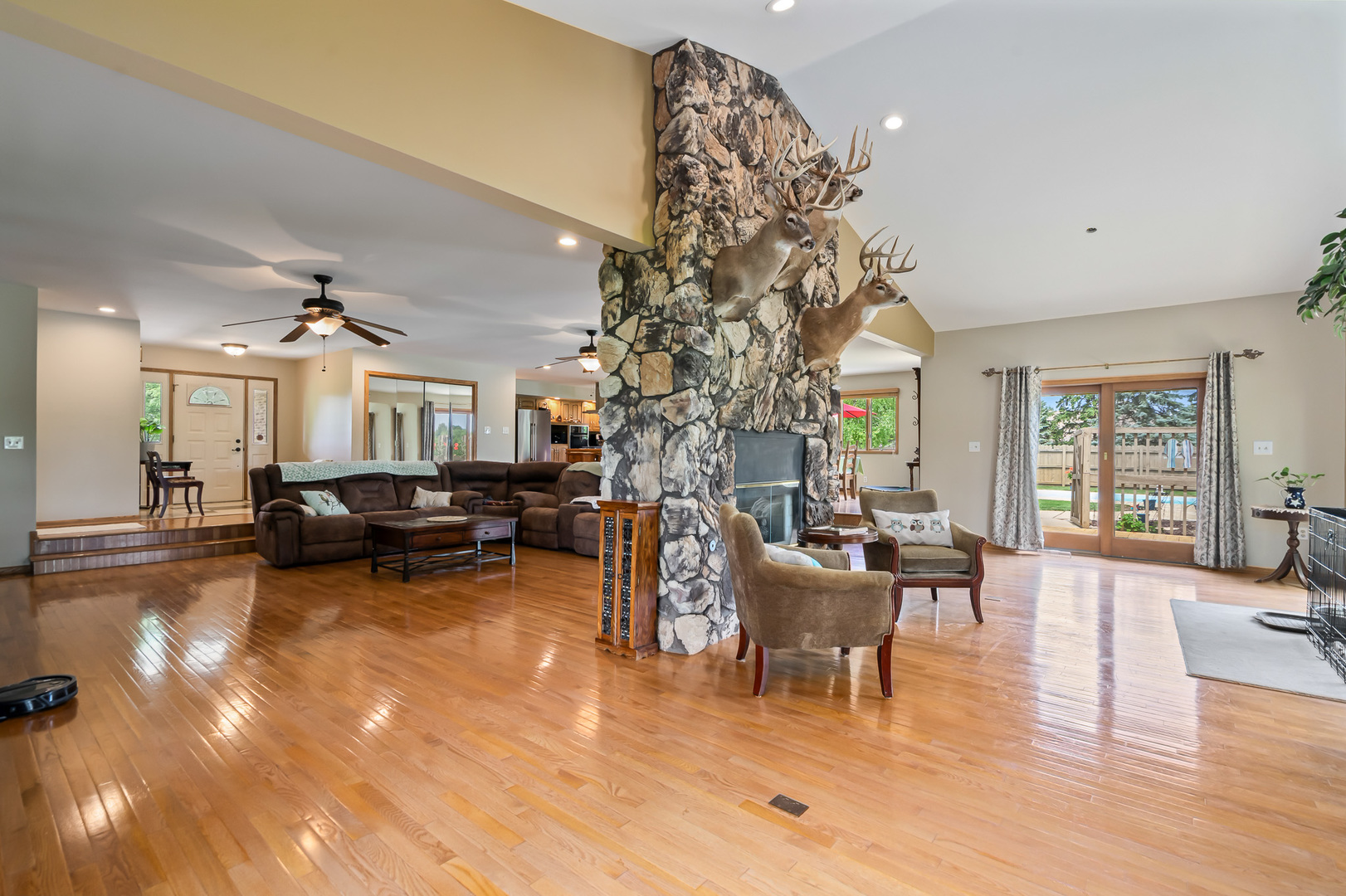 22601 S Spencer Road, New Lenox, IL 60451
