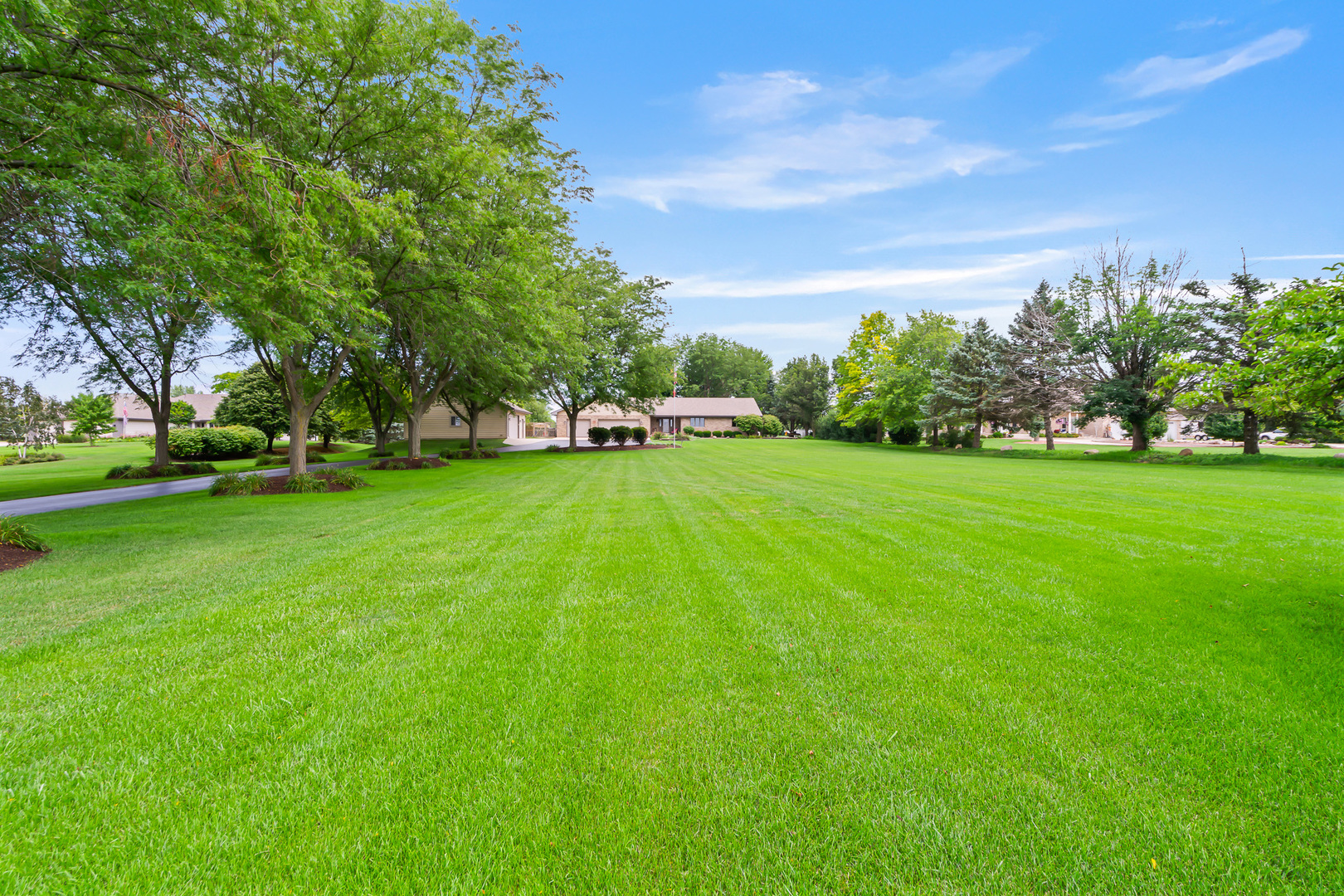 22601 S Spencer Road, New Lenox, IL 60451