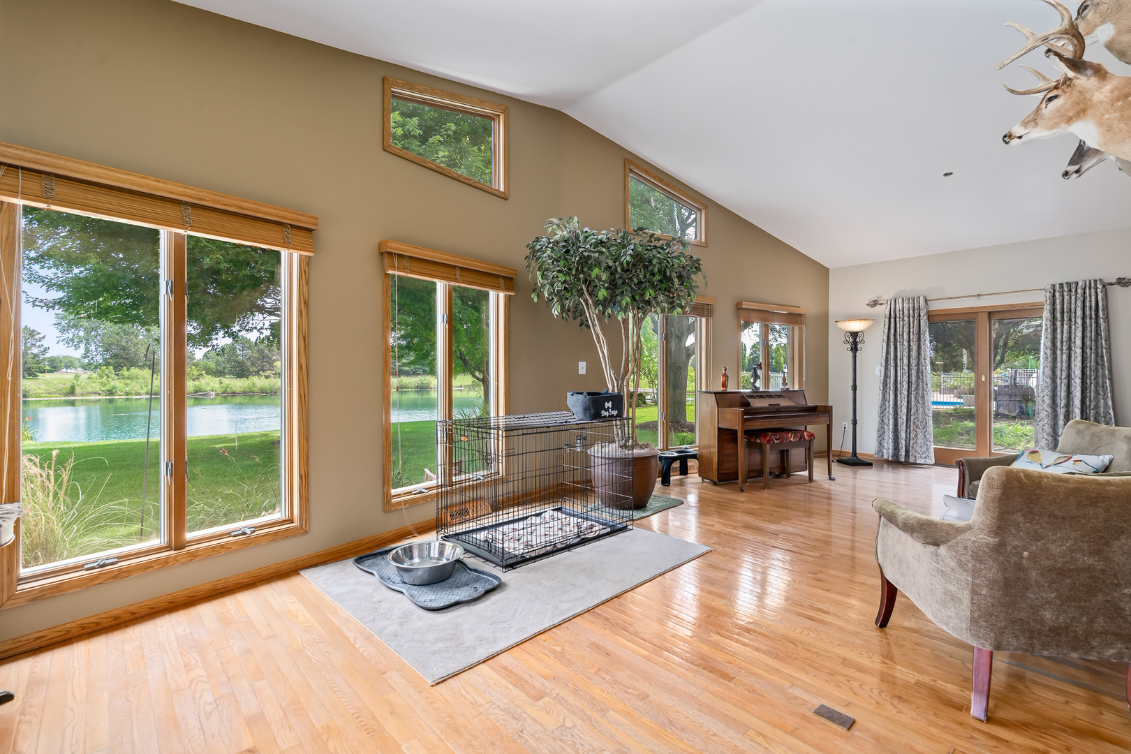 22601 S Spencer Road, New Lenox, IL 60451