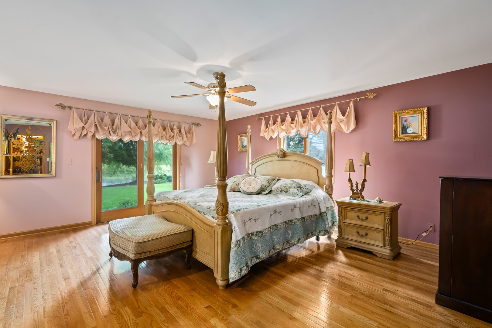 22601 S Spencer Road, New Lenox, IL 60451