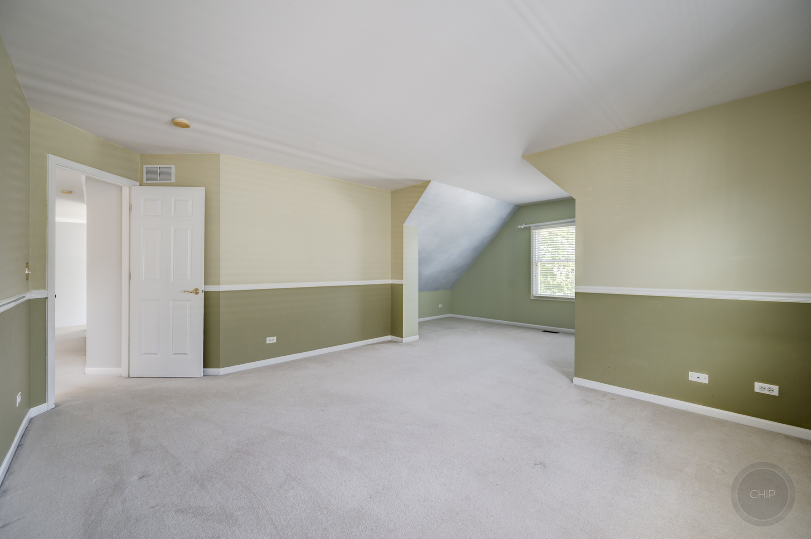 3744 Highknob Circle, Naperville, IL 60564