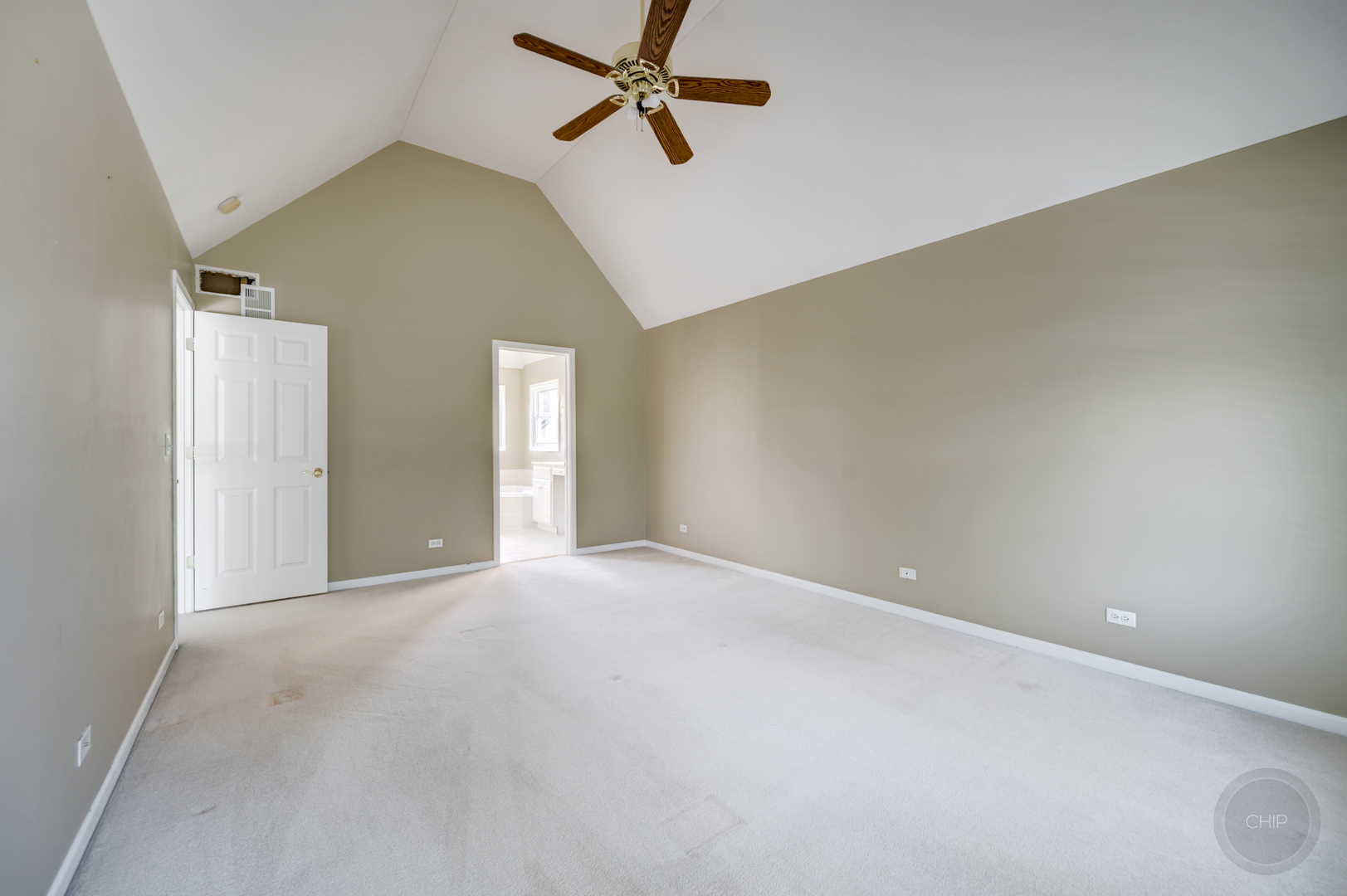 3744 Highknob Circle, Naperville, IL 60564