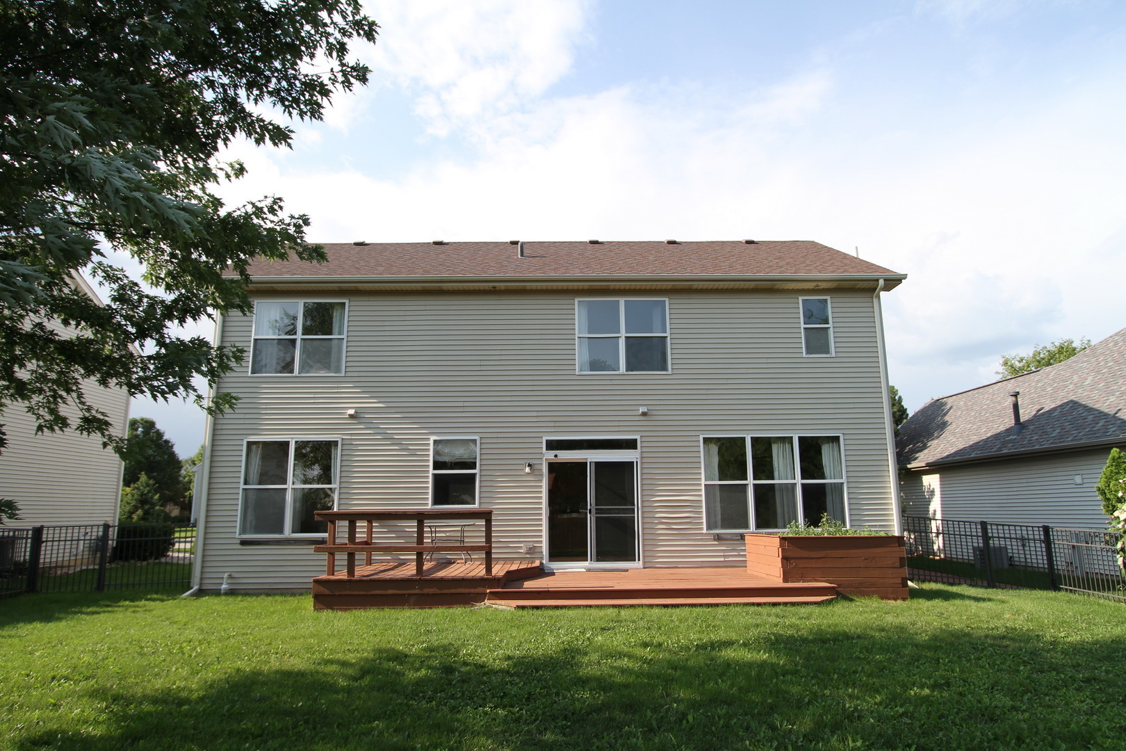 24313 White Oak Drive, Plainfield, IL 60585