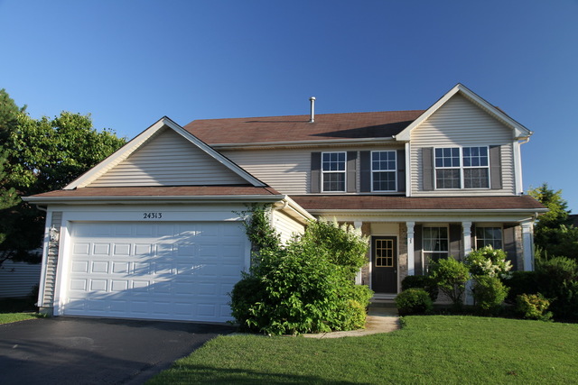 24313 White Oak Drive, Plainfield, IL 60585