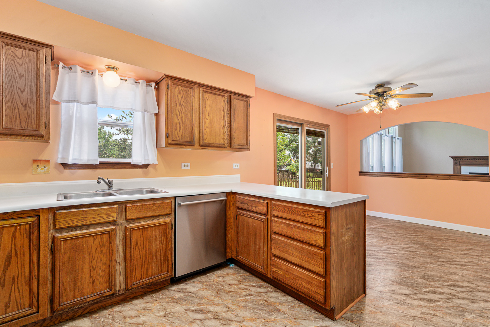 2204 Brindlewood Drive, Plainfield, IL 60586
