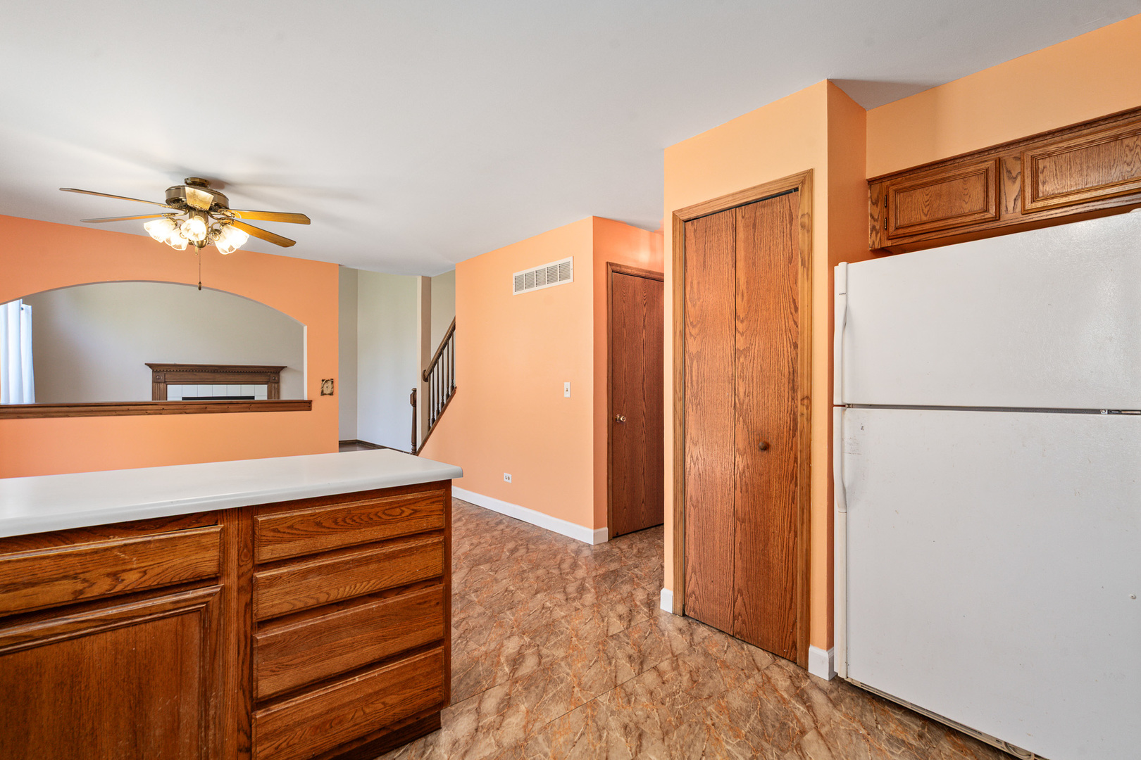 2204 Brindlewood Drive, Plainfield, IL 60586