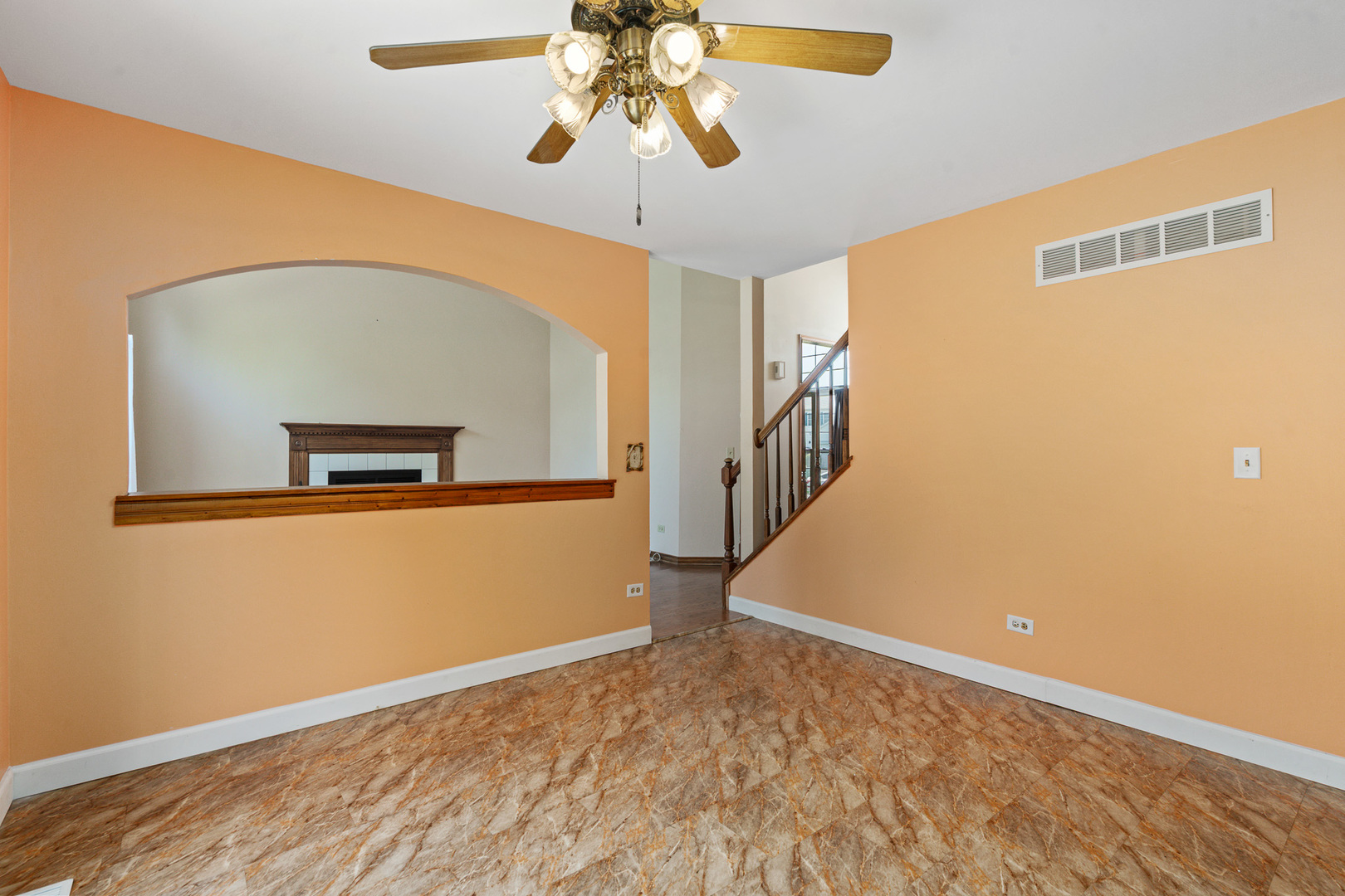 2204 Brindlewood Drive, Plainfield, IL 60586