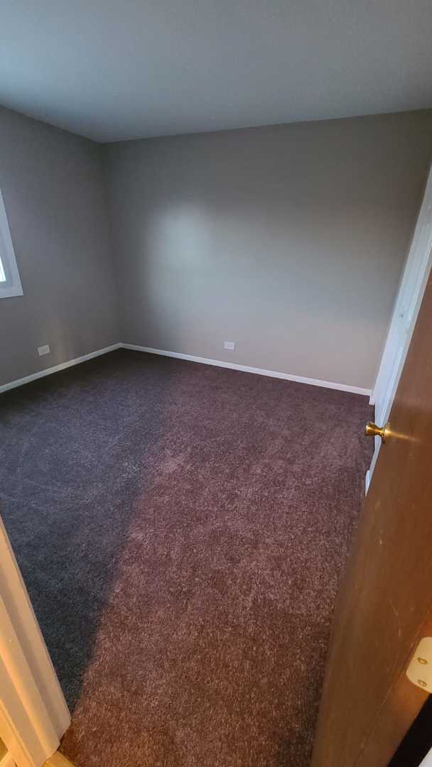 683 Rosner Drive #2ND, Roselle, IL 60172