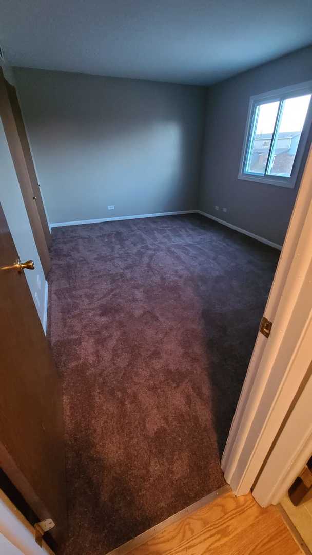 683 Rosner Drive #2ND, Roselle, IL 60172