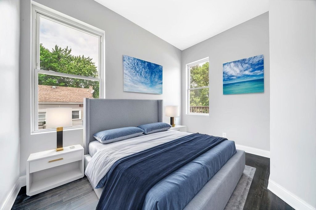 396 E Kensington Avenue, Chicago, IL 60628