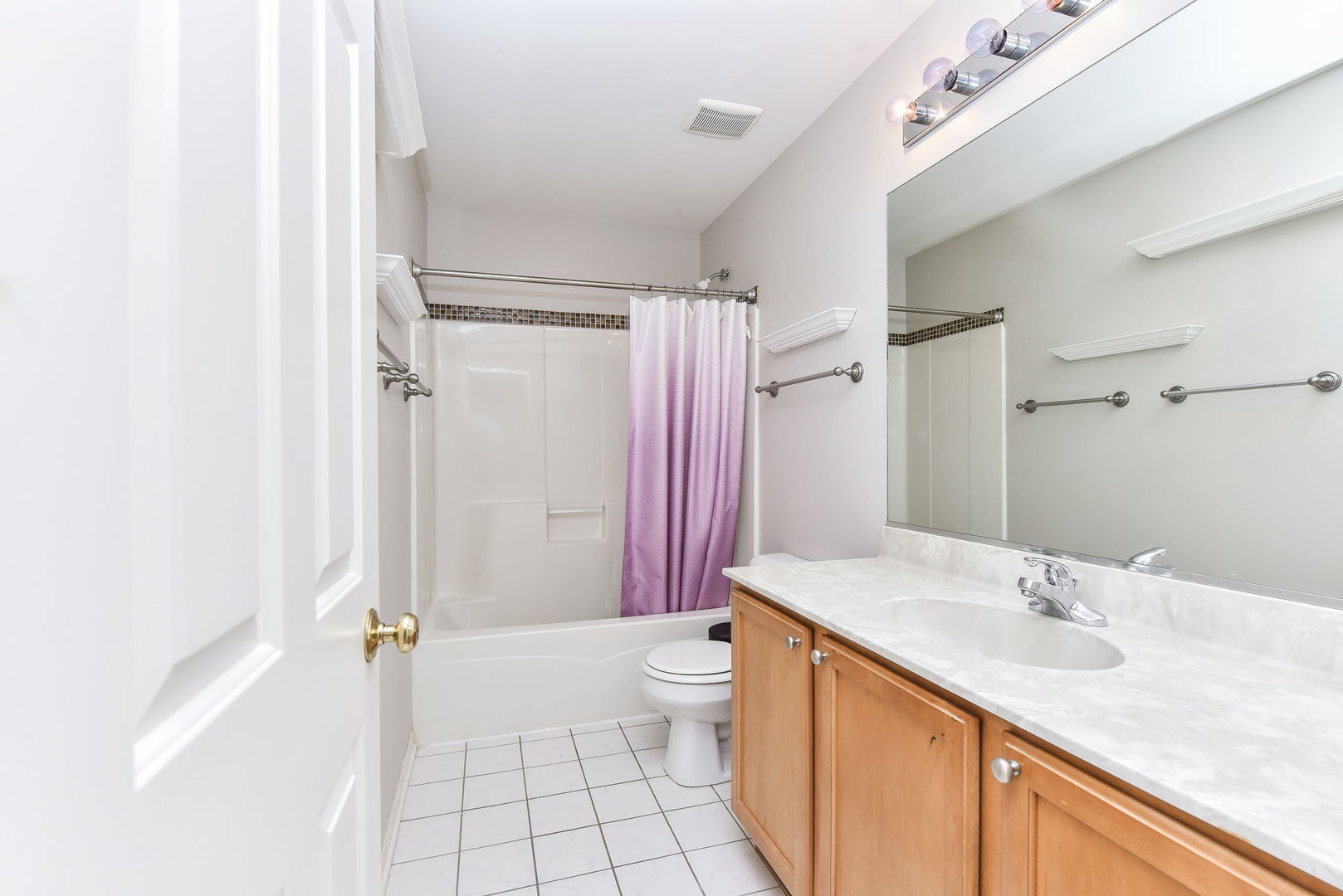 554 Declaration Lane, Aurora, IL 60502