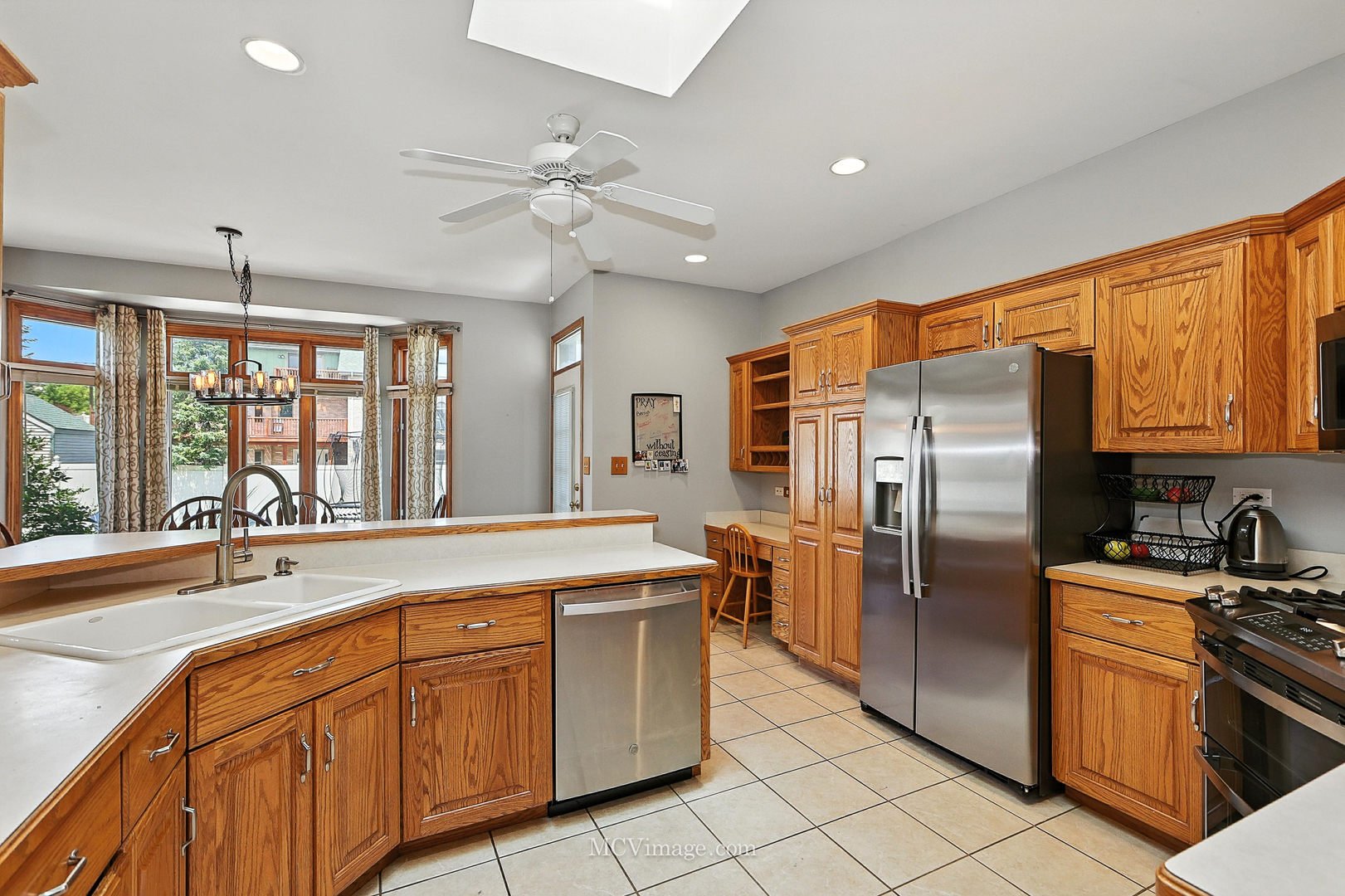 8824 Woodbine Court, Tinley Park, IL 60487