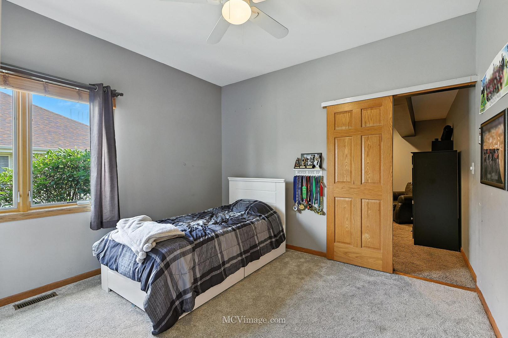 8824 Woodbine Court, Tinley Park, IL 60487