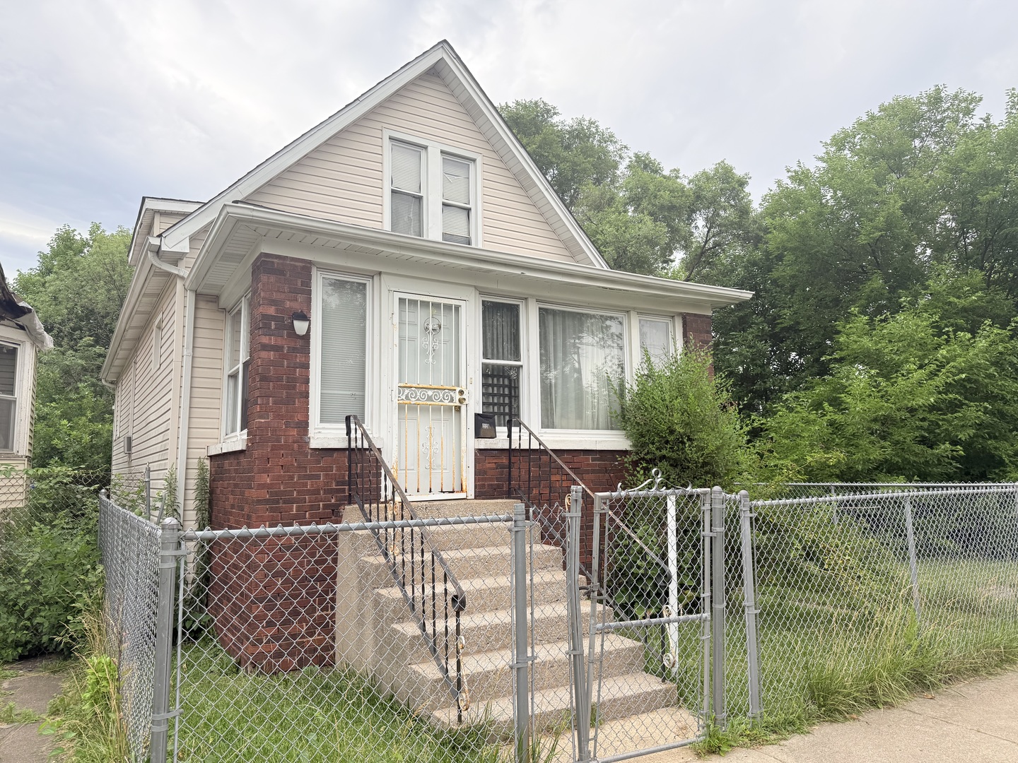 220 W 104th Place, Chicago, IL 60628