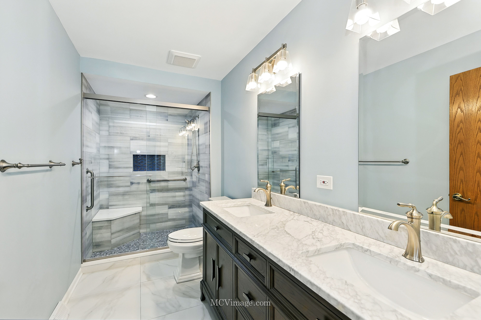 18310 Pine Wood Court, Tinley Park, IL 60477