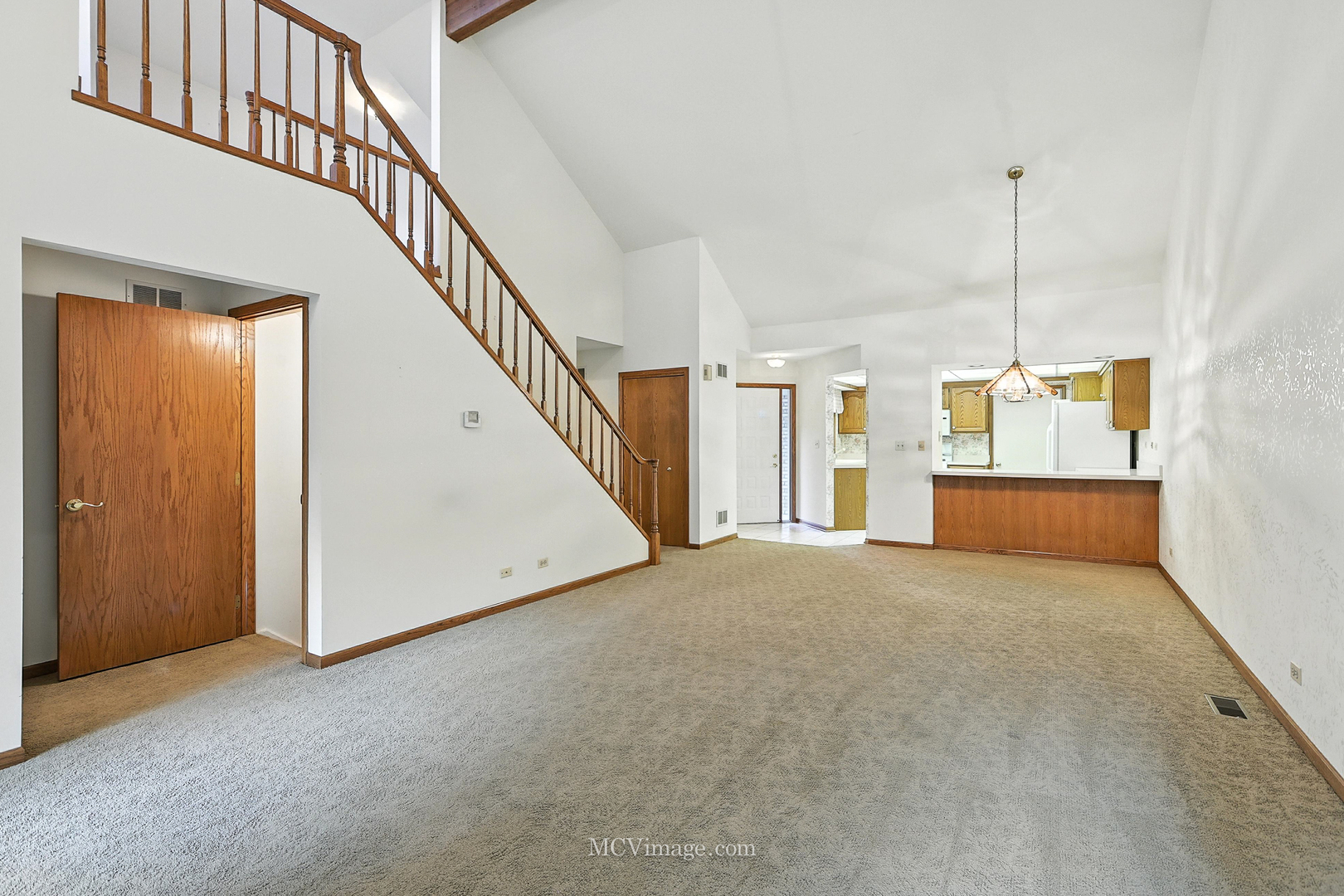 18310 Pine Wood Court, Tinley Park, IL 60477