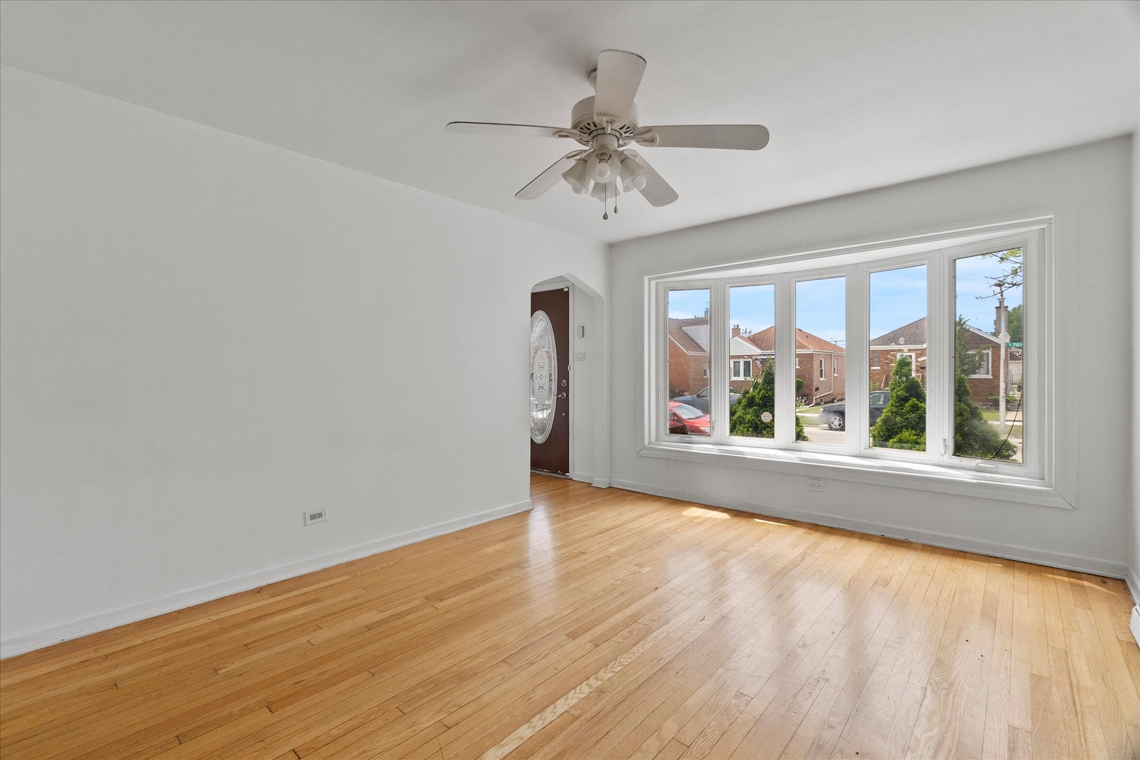 3656 W 70th Place, Chicago, IL 60629