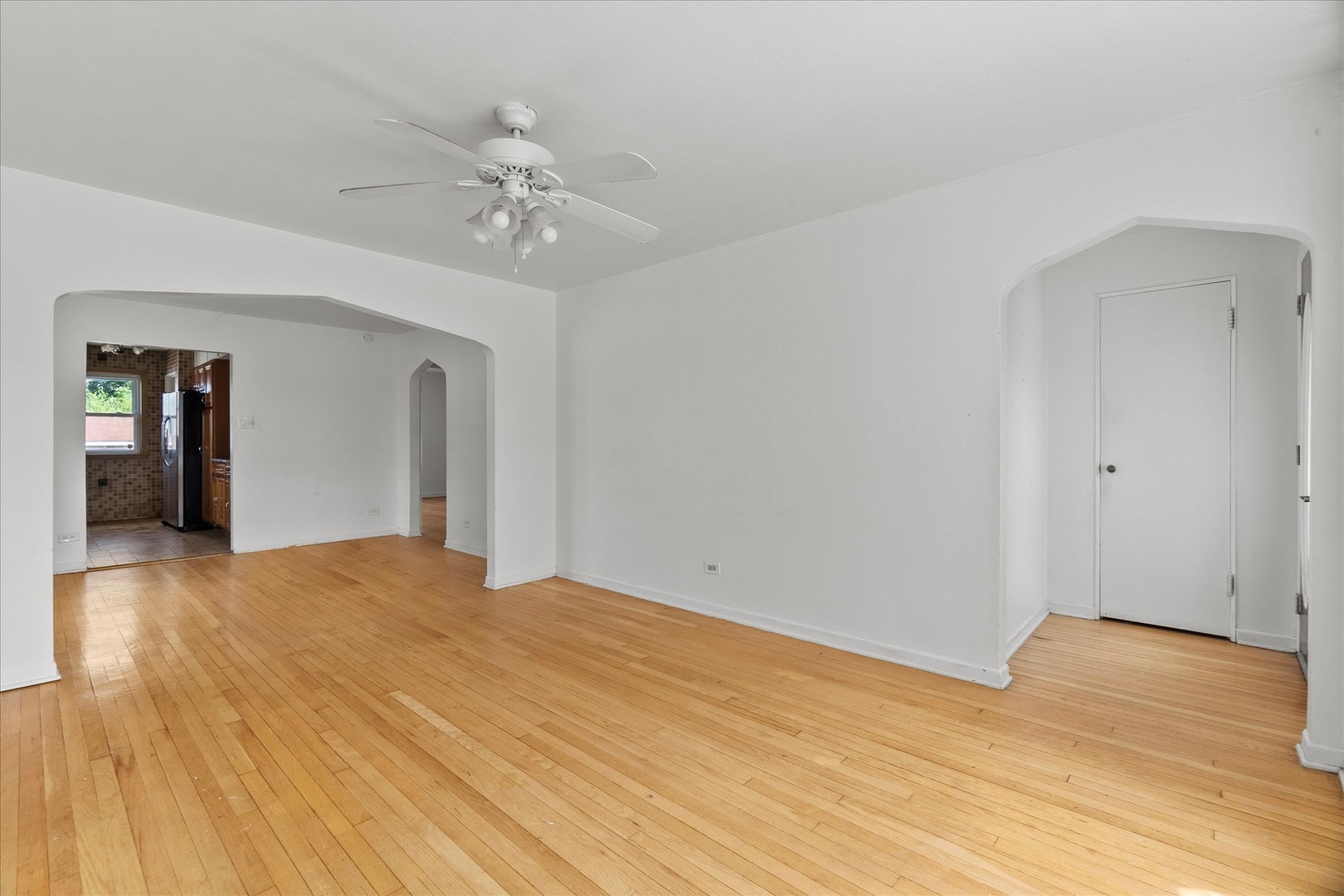 3656 W 70th Place, Chicago, IL 60629