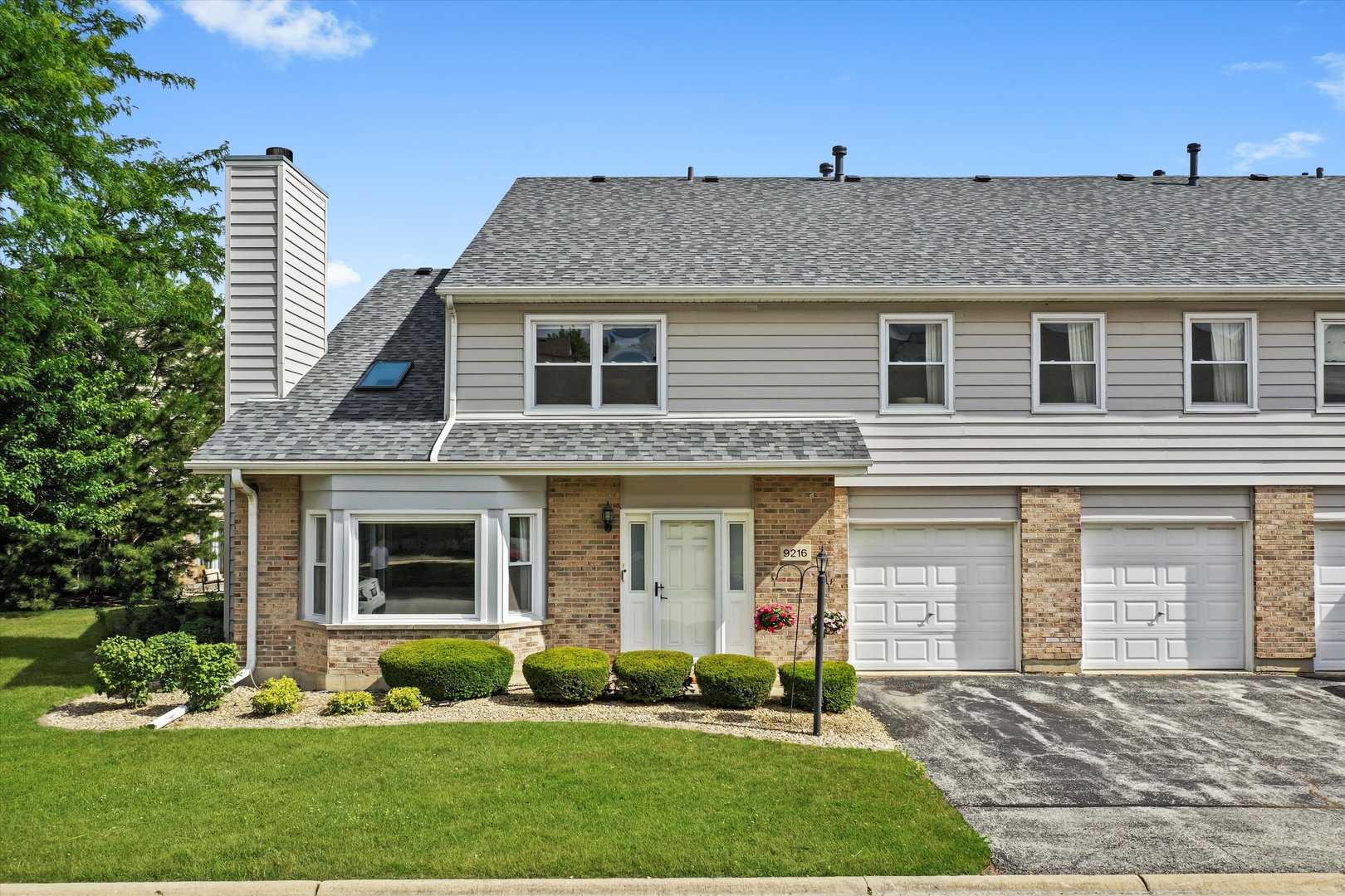 9216 Cliffside Lane, Orland Park, IL 60462
