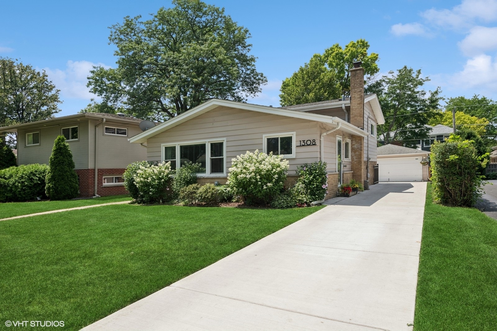 1308 Hoffman Avenue, Park Ridge, IL 60068
