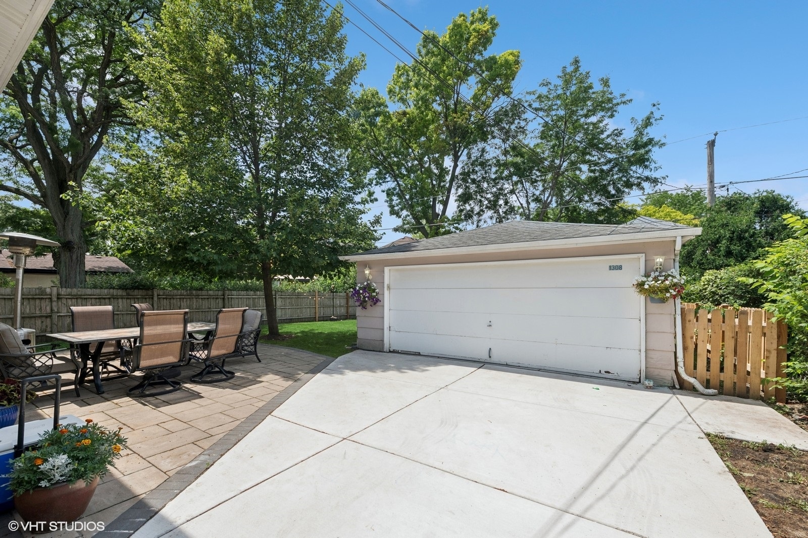 1308 Hoffman Avenue, Park Ridge, IL 60068