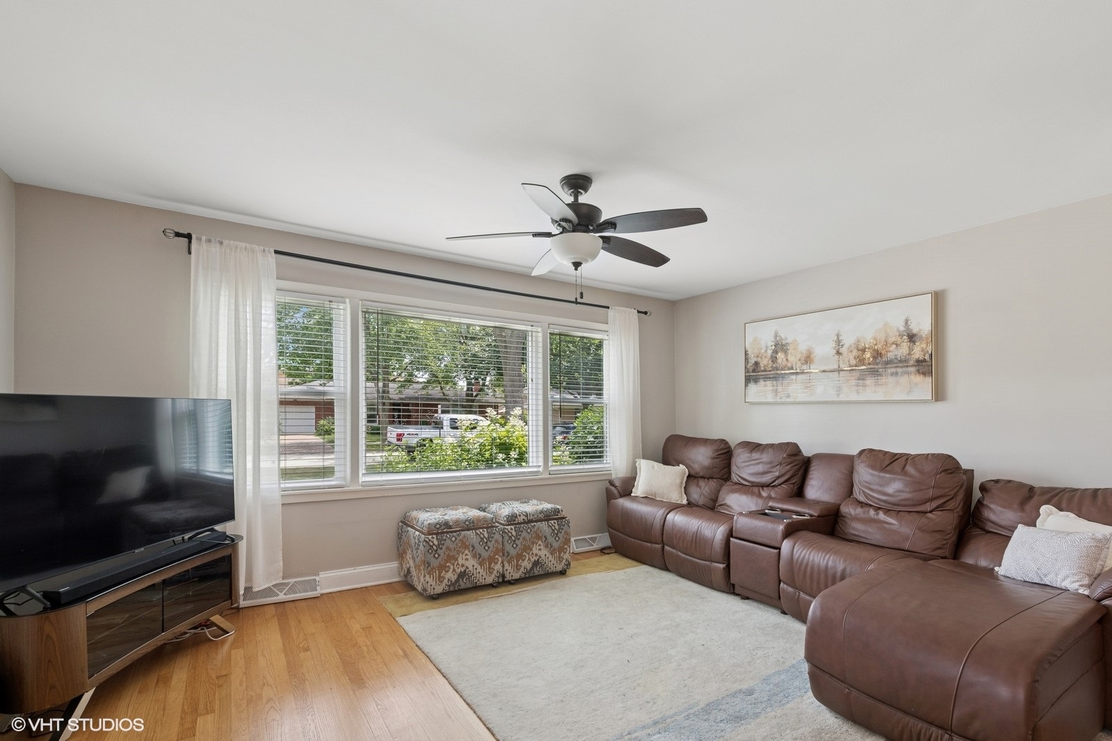 1308 Hoffman Avenue, Park Ridge, IL 60068