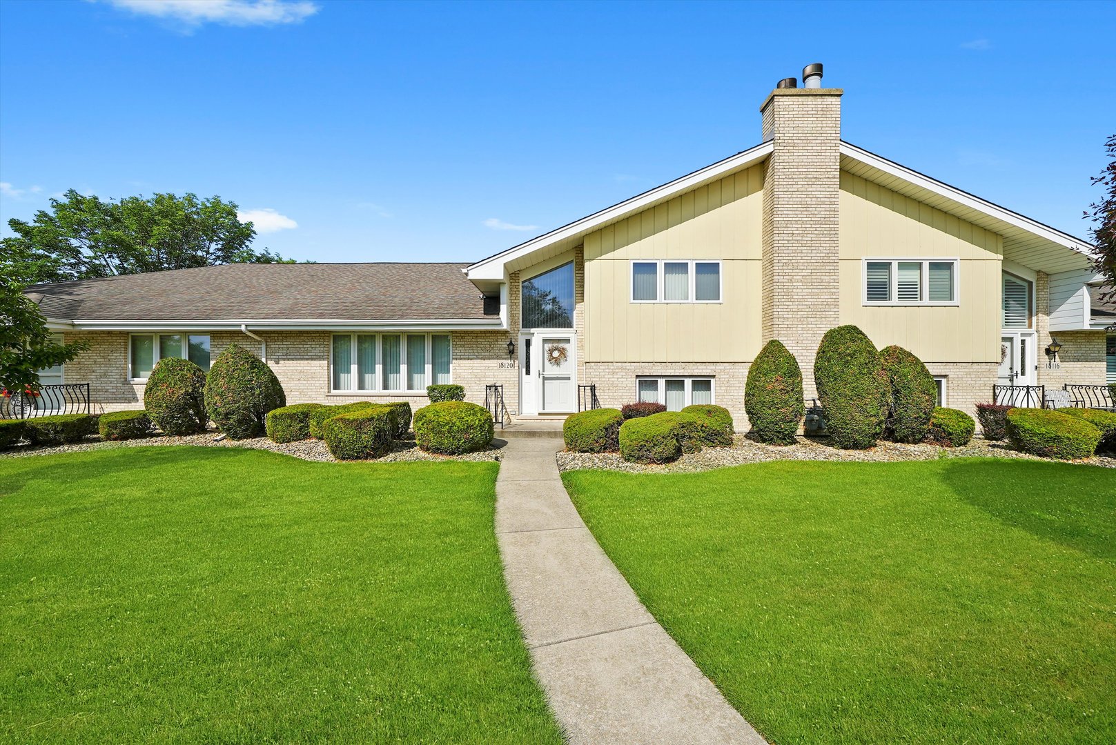18120 John Charles Drive, Orland Park, IL 60467