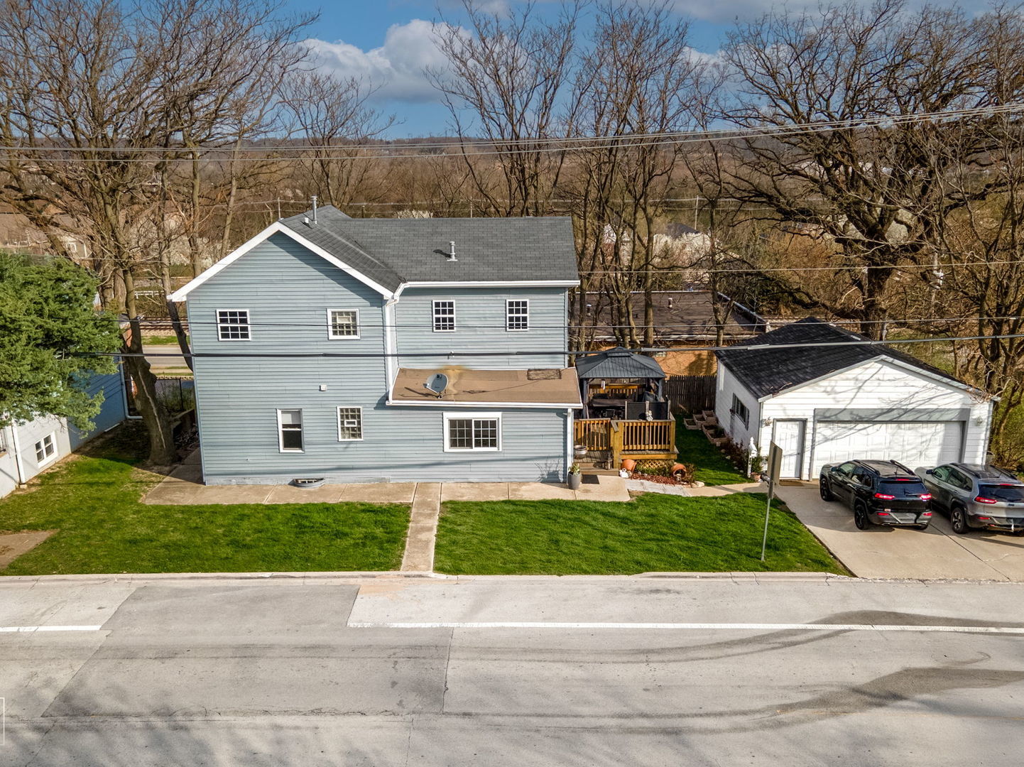 711 Illinois Street, Lemont, IL 60439