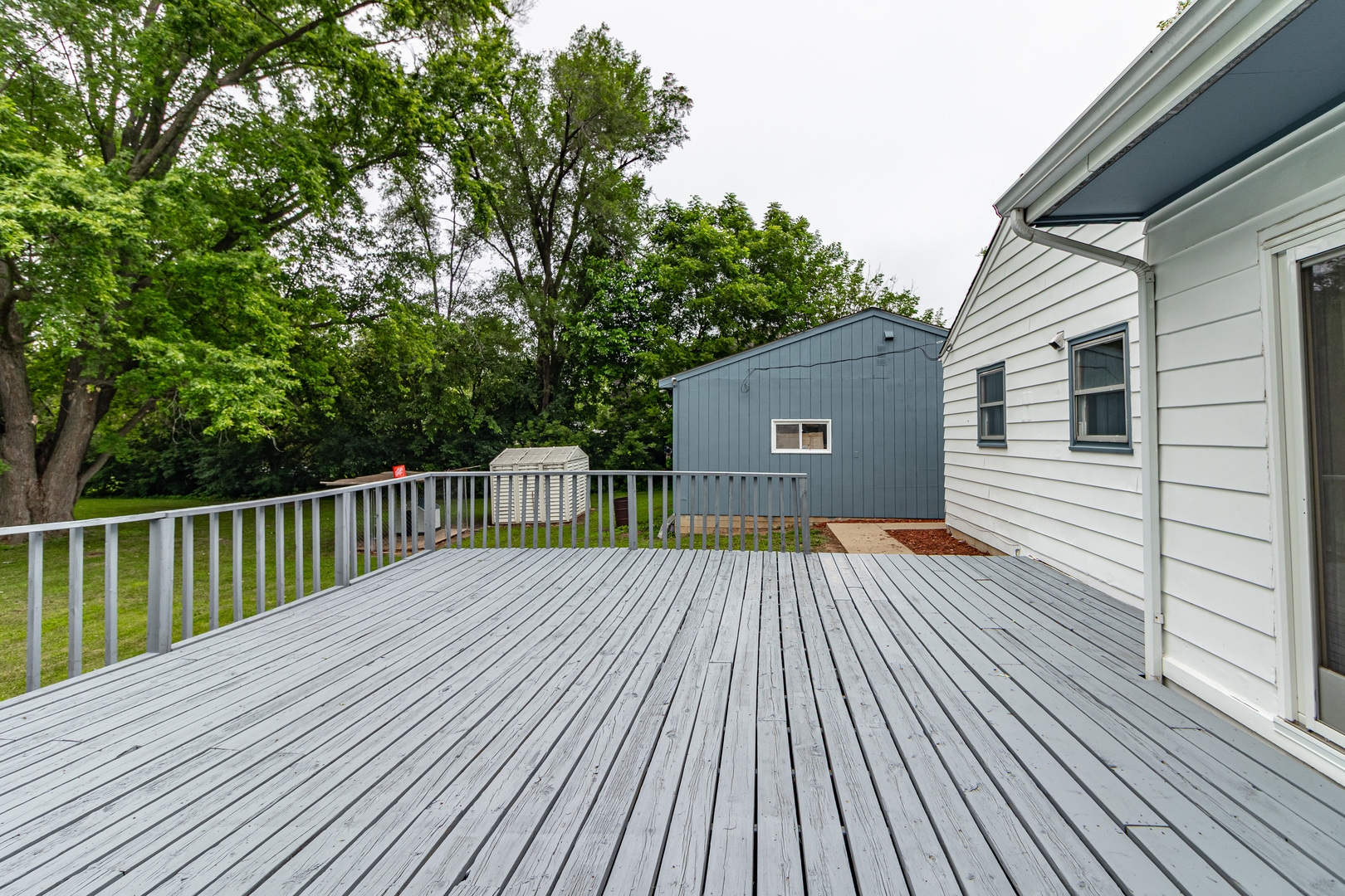 27335 W Nippersink Road, Ingleside, IL 60041