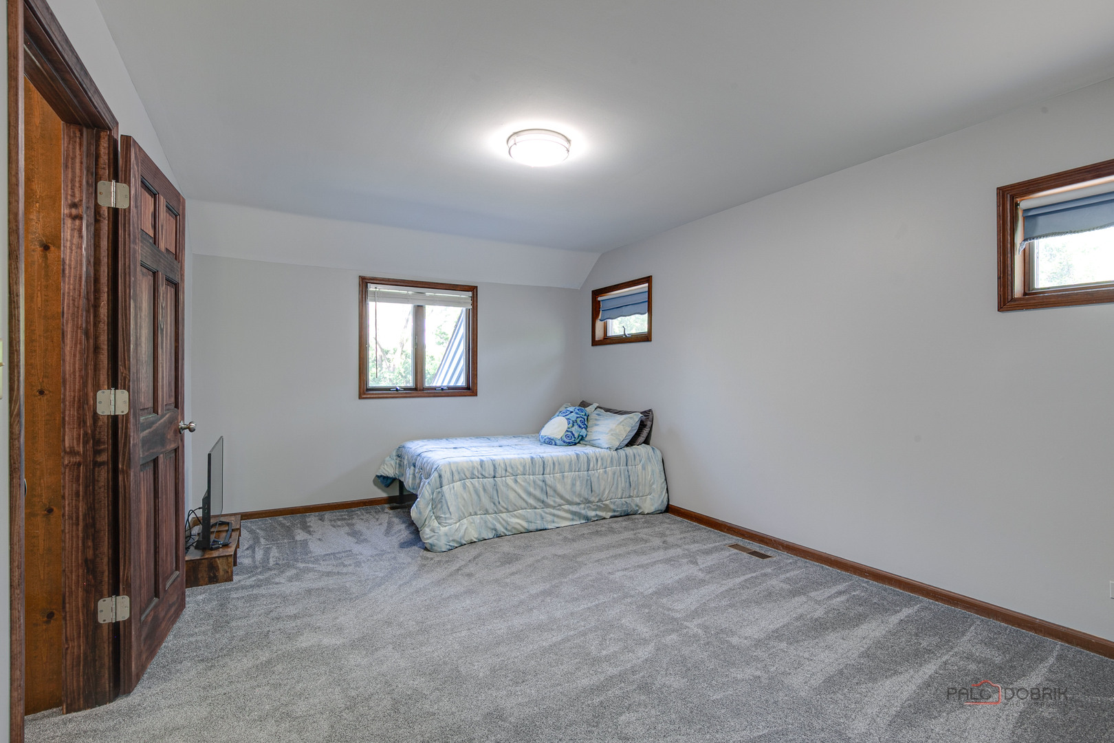 27335 W Nippersink Road, Ingleside, IL 60041